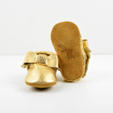 RTS Gold Metal Bow Moccs With Tan Suede Leather Soles - Size 3 (12-18M)(5")