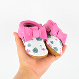 Tropical Flamingos Bow Moccs